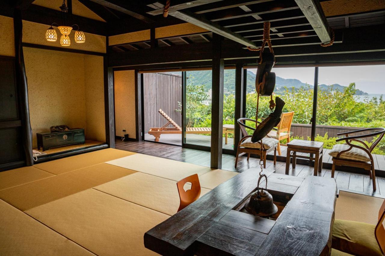 森の入り江の離れ宿 無雙庵枇杷 Izu  Buitenkant foto